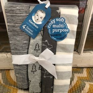 4 pack of flannel receiving blankets